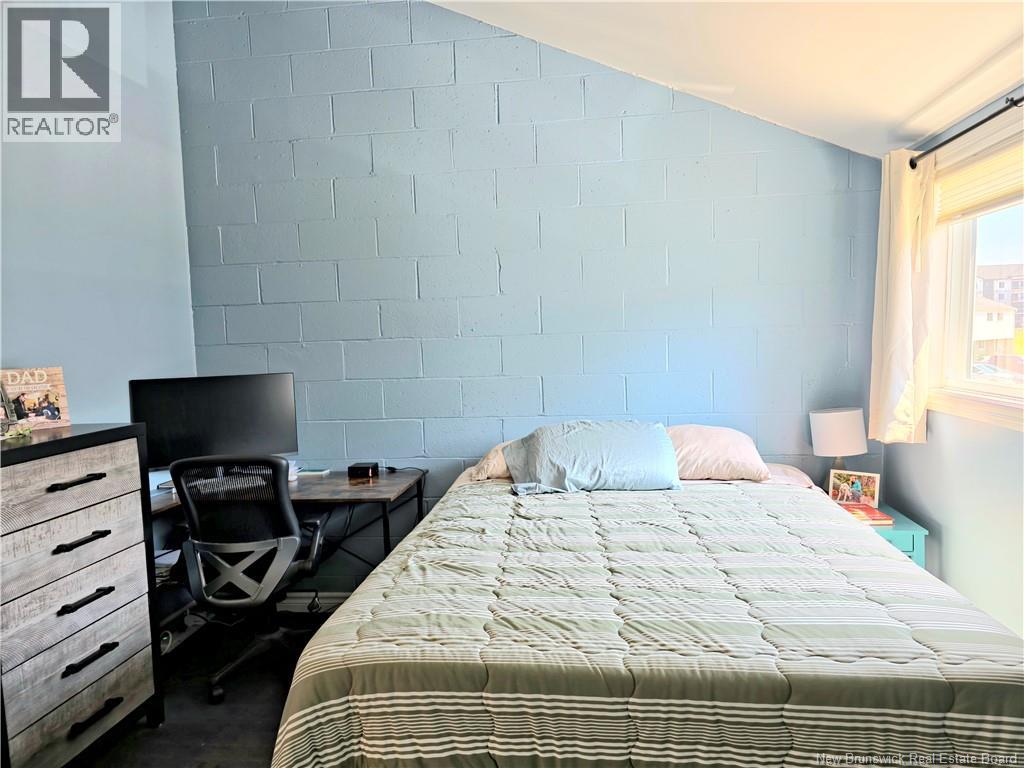 #35 24 Suffolk Street - 23