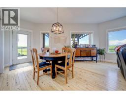 4pc Bathroom - 7106 Range Rd 292, Rural Pincher Creek No  9, M D  Of, AB T0K1W0 Photo 10