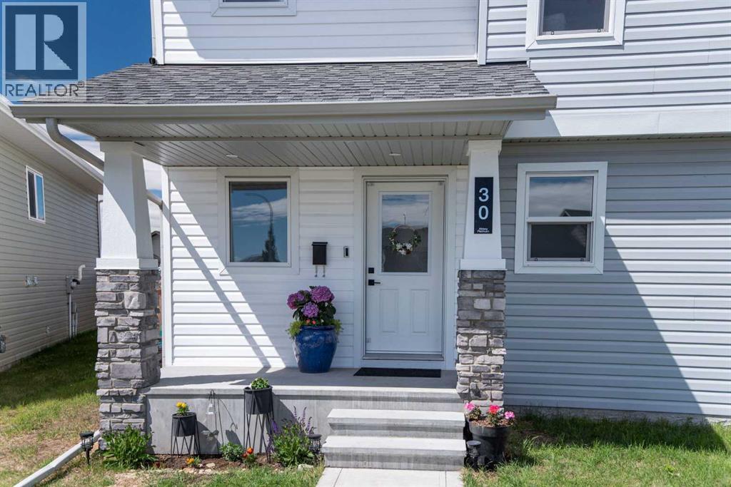 30 Cascade Street, Blackfalds — photo 2