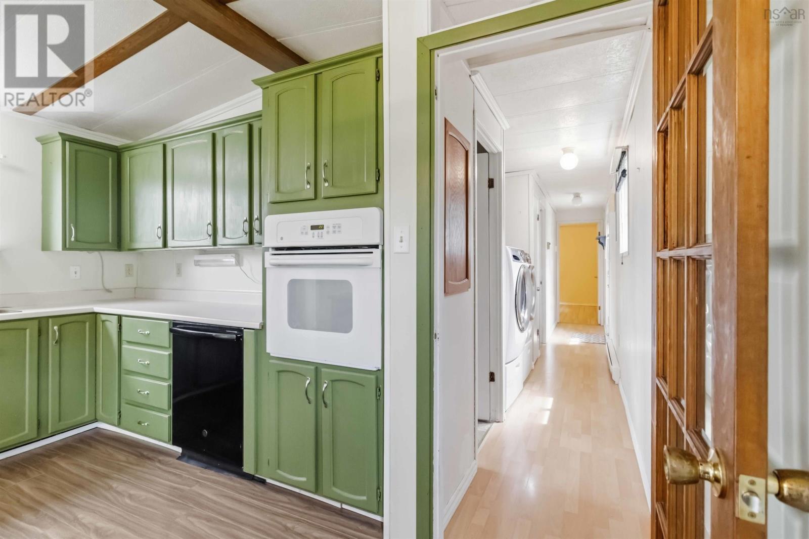 Property 21 of 27 of 22 Yeadon Drive
