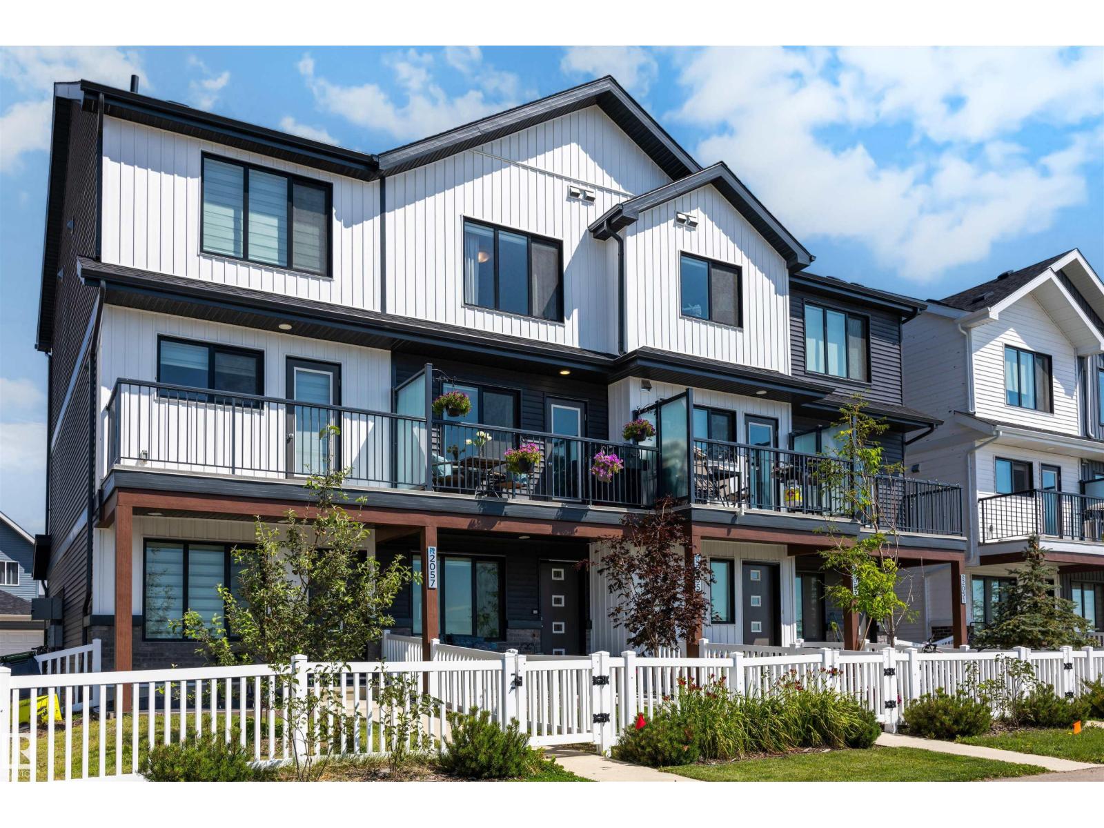 2055 192 ST NW - 1