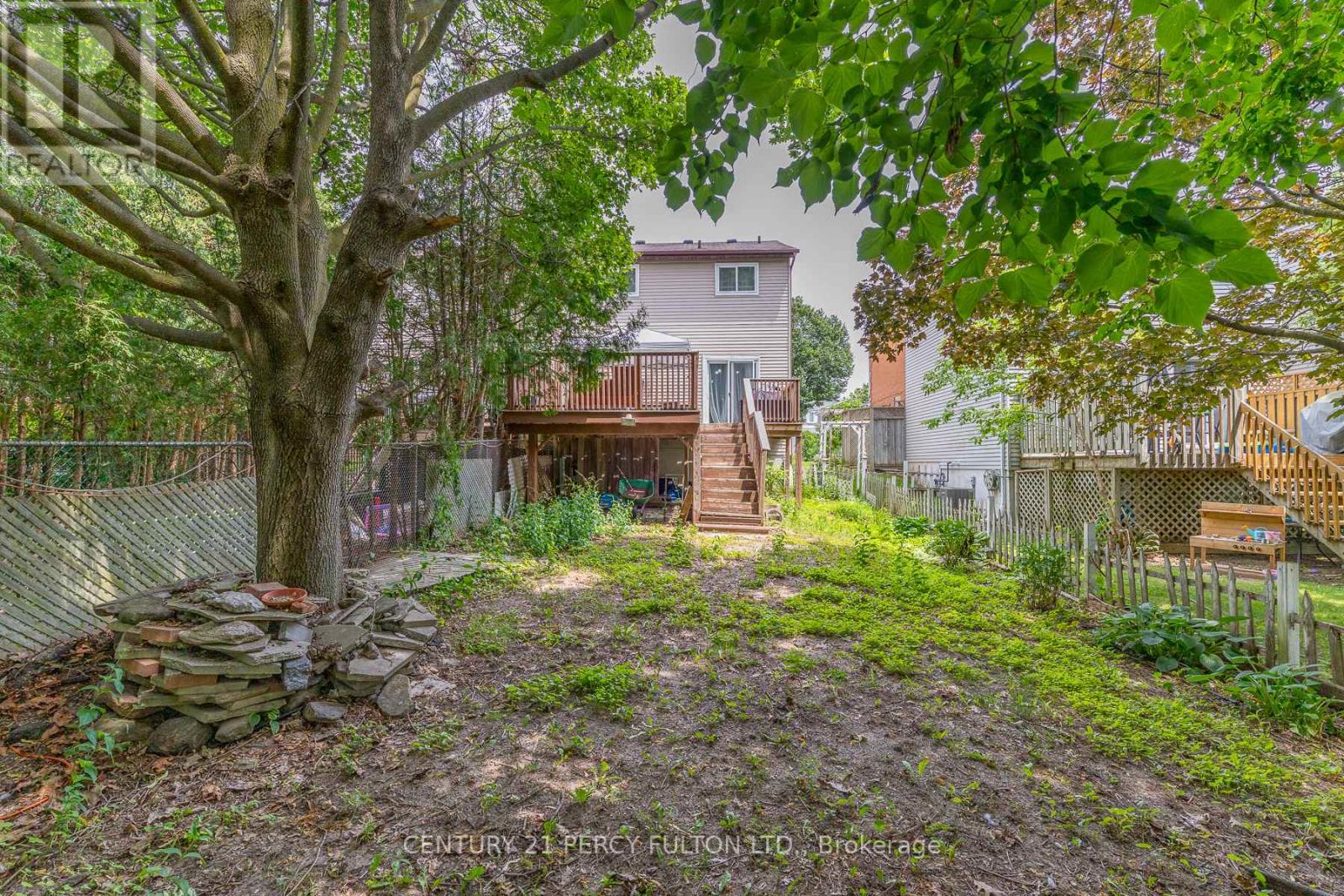 557 COBBLEHILL DRIVE - 43