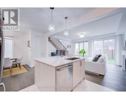 1857 Weeping Willow Lane, Pickering, ON L1Y0B5 Photo 16