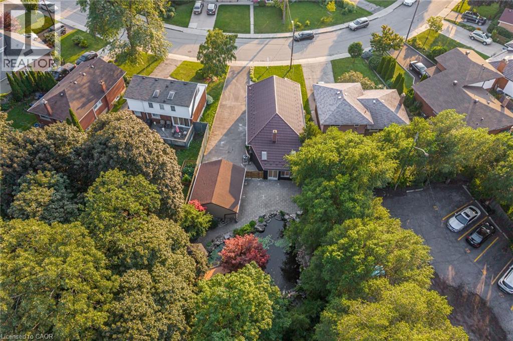 63 HARDALE Crescent - 49