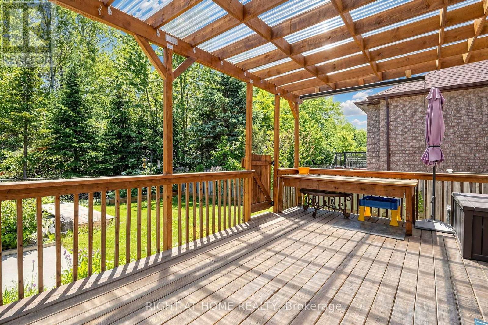 127 HUMBERLAND DRIVE - 37