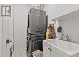 Ph 3 - 185 Dunlop Street E, Barrie, ON L4M0L7 Photo 31