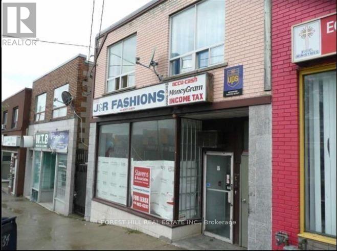 Photo of 2530 Eglinton Avenue