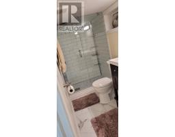 65a Chambers Avenue, Toronto, ON M6N3M1 Photo 6