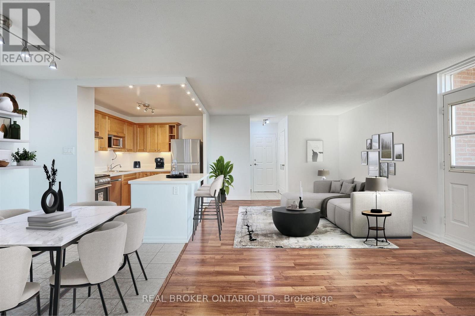 Photo of 3065 Queen Frederica Drive
