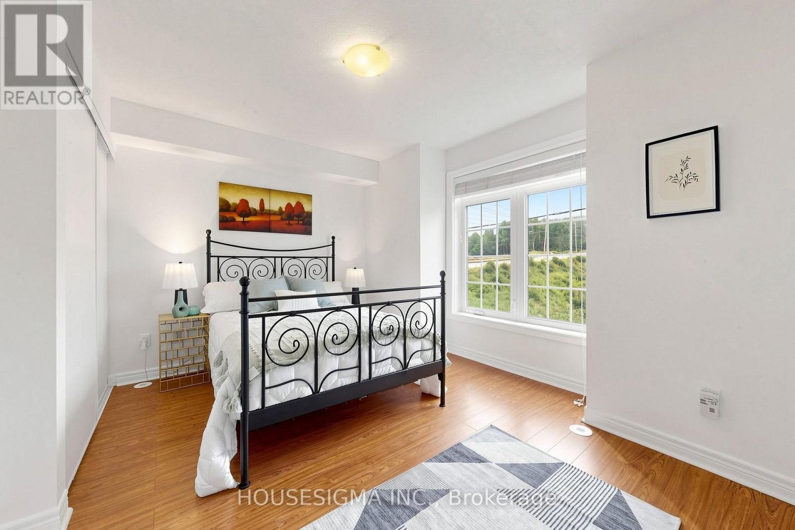#106 870 JANE STREET - 14