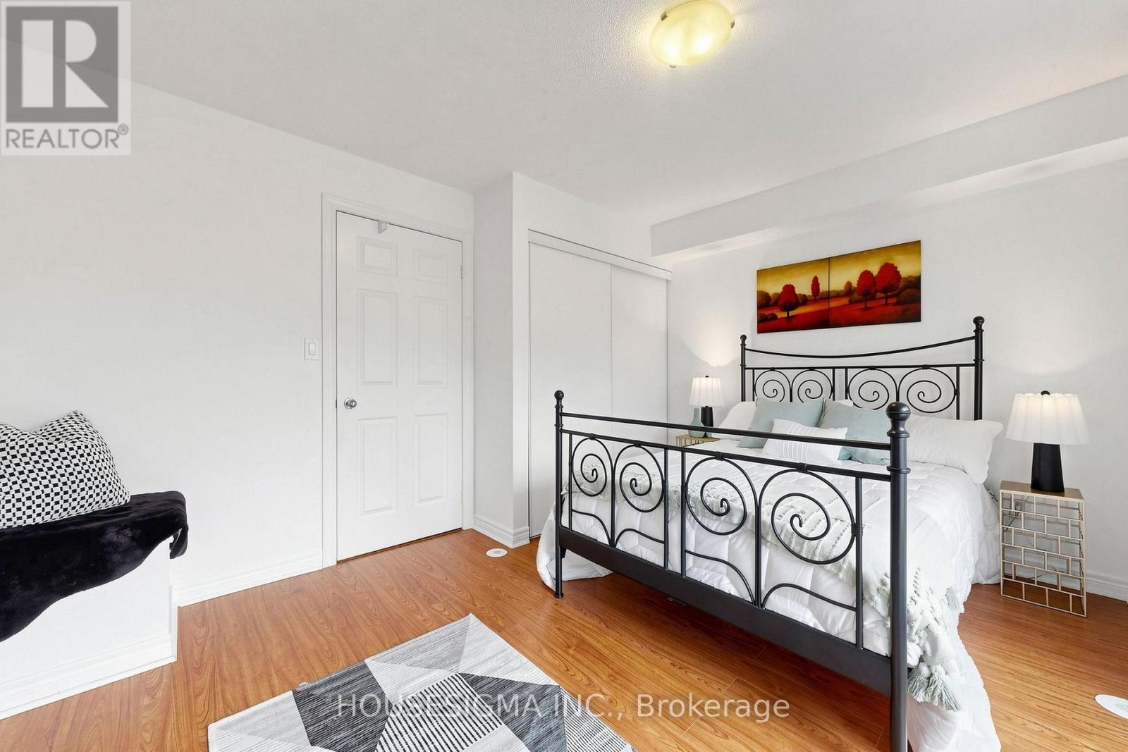 #106 870 JANE STREET - 15