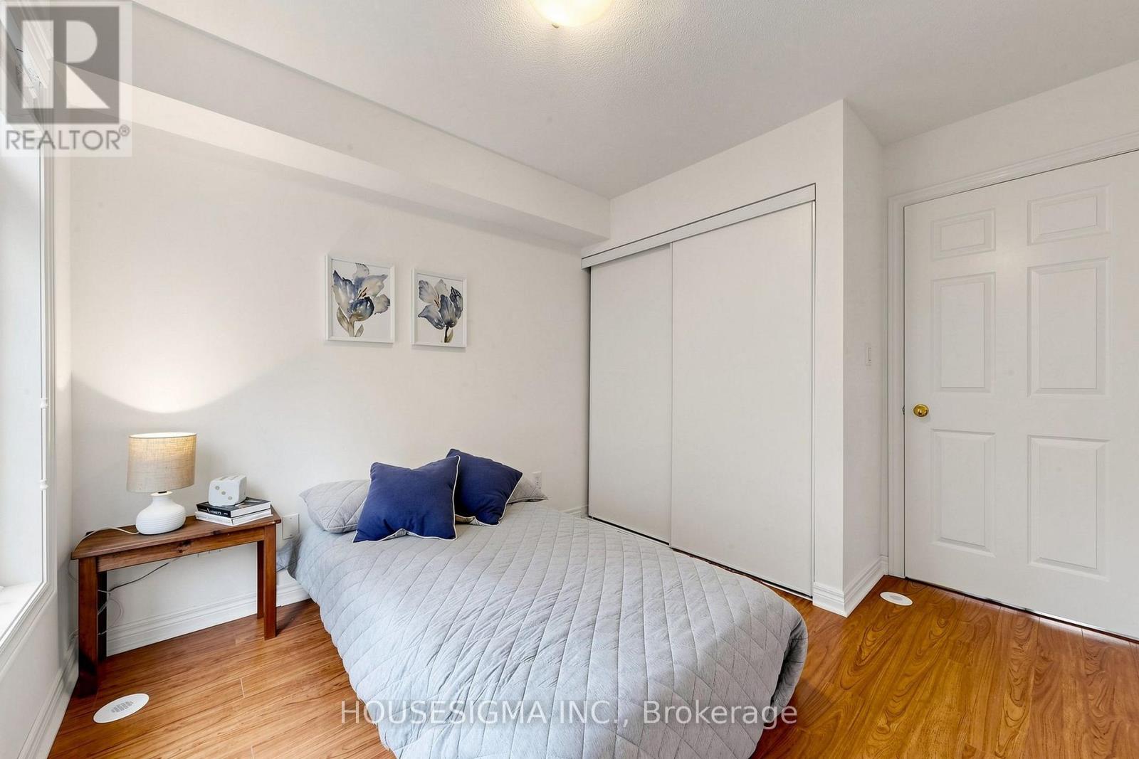 #106 870 JANE STREET - 16