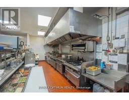 304 Stone Road W, Guelph, ON N1G3C4 Photo 12