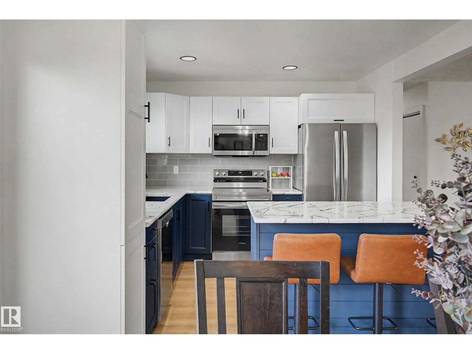 1945 GLENMORE Avenue - Photo 14