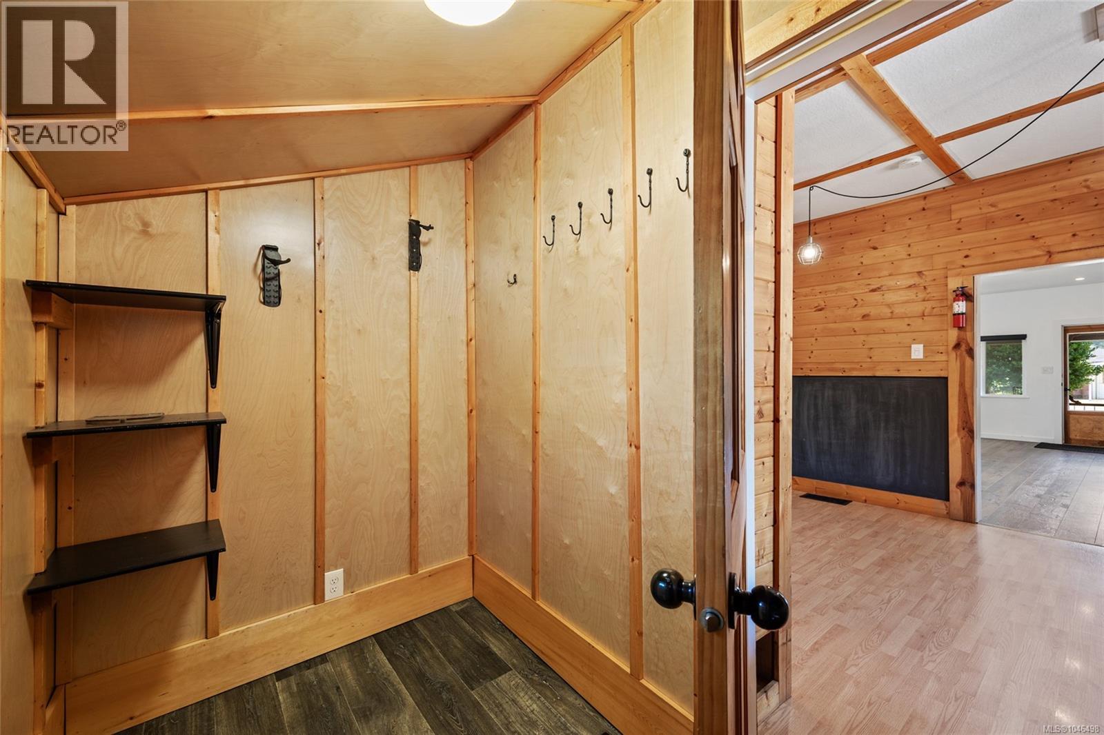 2724 Penrith Ave - 22
