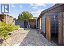2724 Penrith Ave, Cumberland, BC V0R1S0 Photo 27