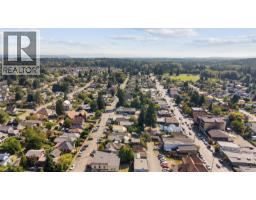 2724 Penrith Ave, Cumberland, BC V0R1S0 Photo 37