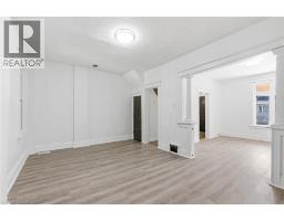Living room - 41 Barnesdale Avenue N, Hamilton, ON L8L6R7 Photo 8