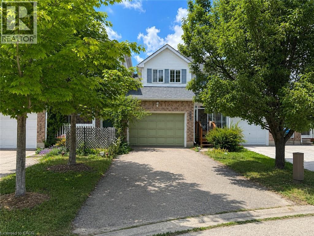 321 SABLE Court, Waterloo — photo 2