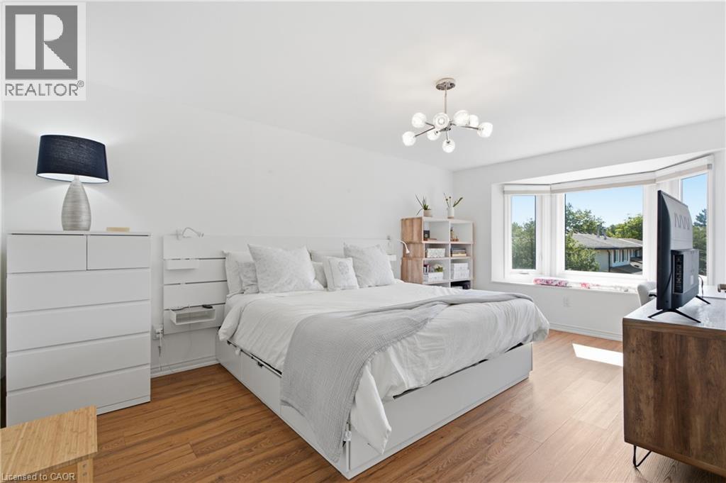 #1 1503 UPPER MIDDLE Road - 16