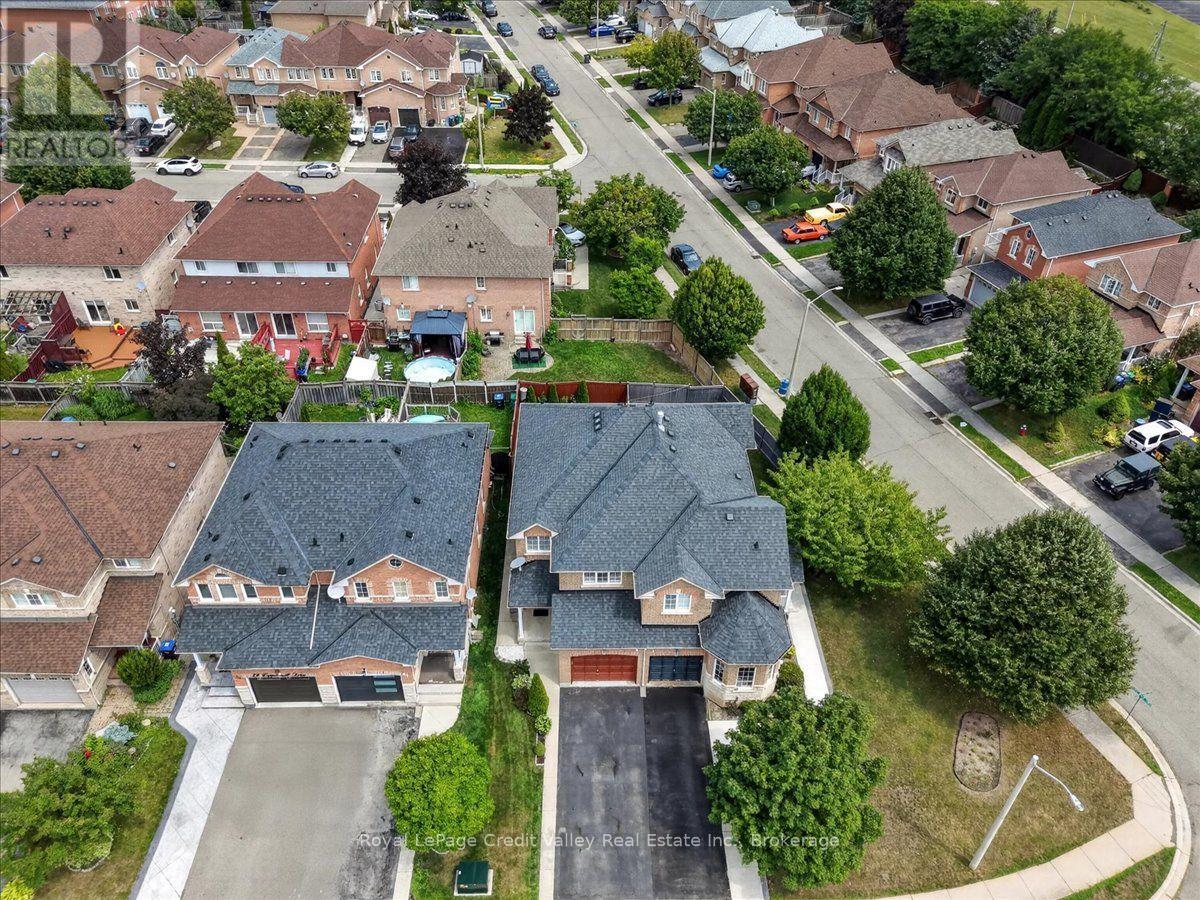43 COPPERMILL DRIVE - 31