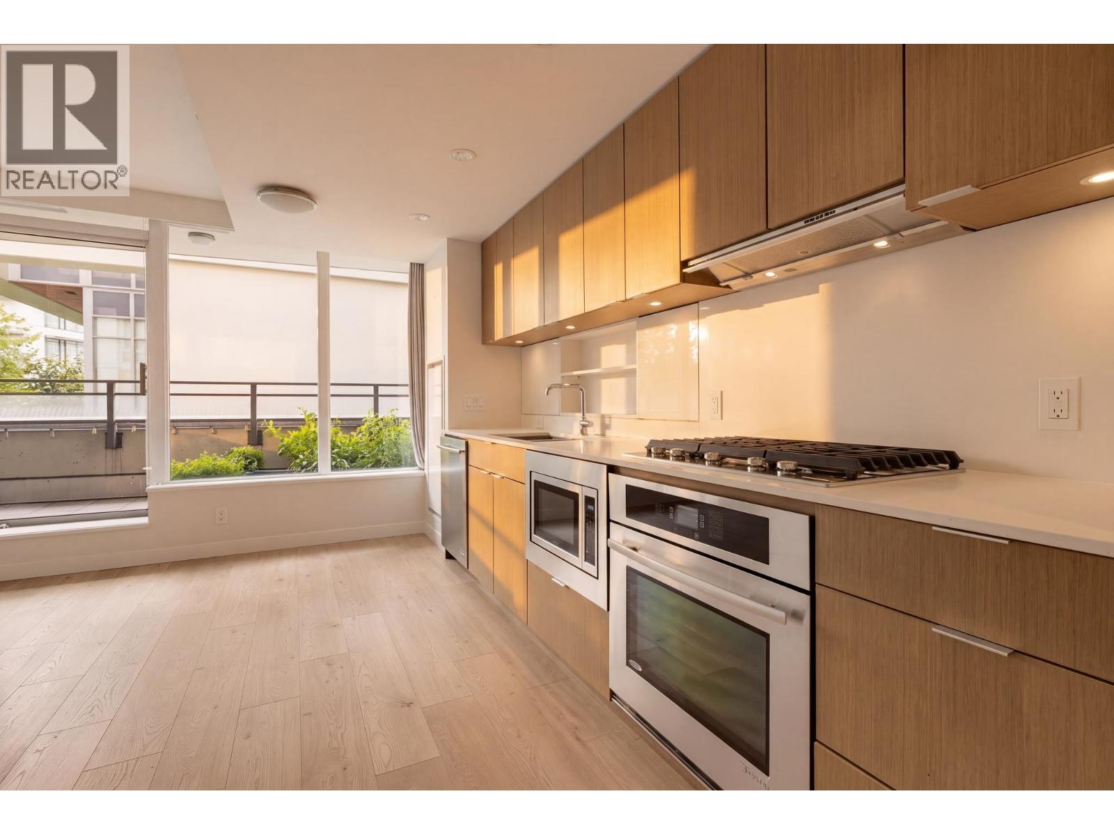 1 Bed, 1 Bath Apartment for Sale in Vancouver – 203 111 E 1ST AVENUE, Vancouver – MLS# R3154575 - Image 3