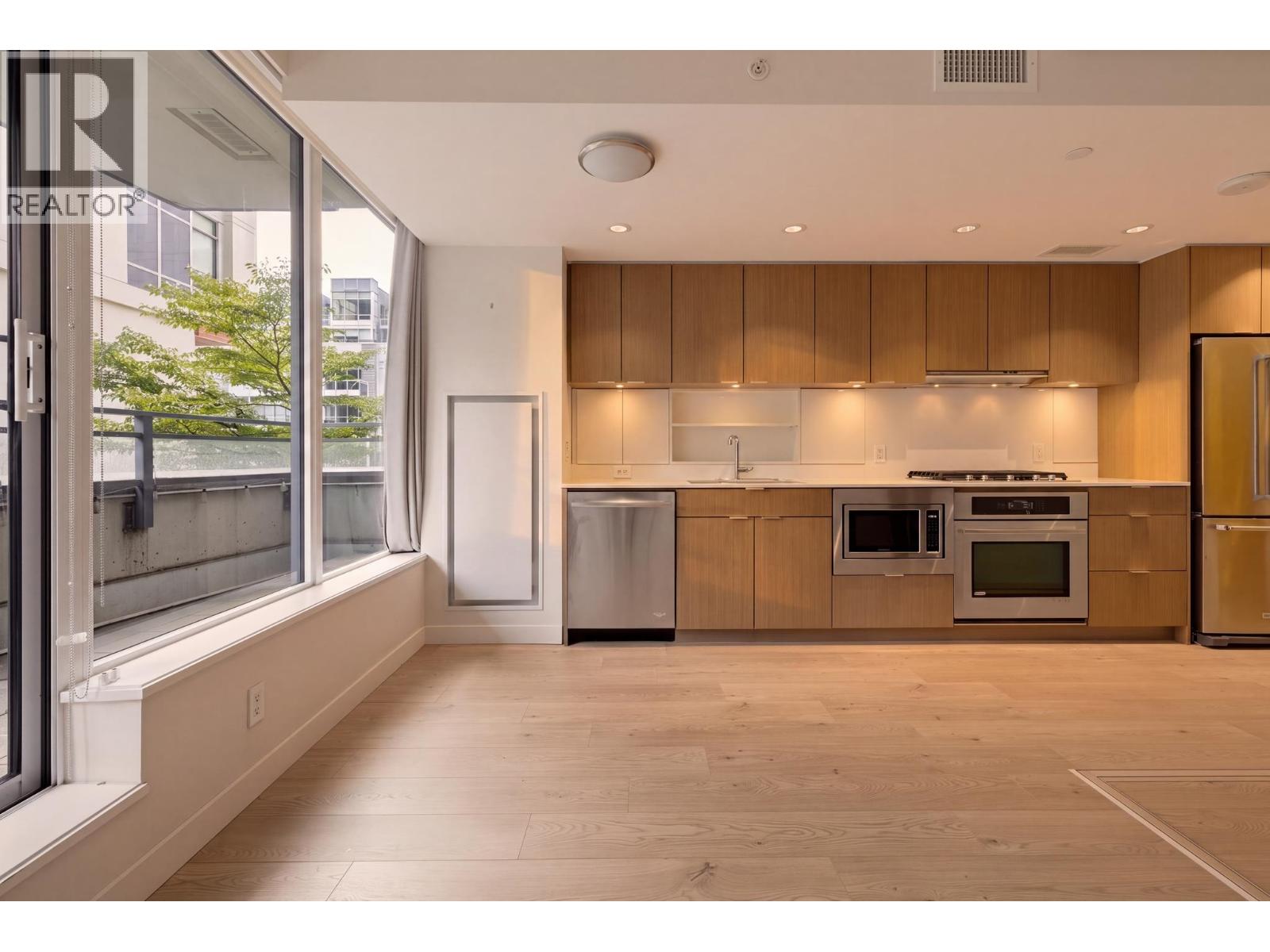 1 Bed, 1 Bath Apartment for Sale in Vancouver – 203 111 E 1ST AVENUE, Vancouver – MLS# R3154575 - Image 4
