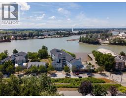 311 2020 E Kent Avenue South, Vancouver, BC V5P4X1 Photo 39