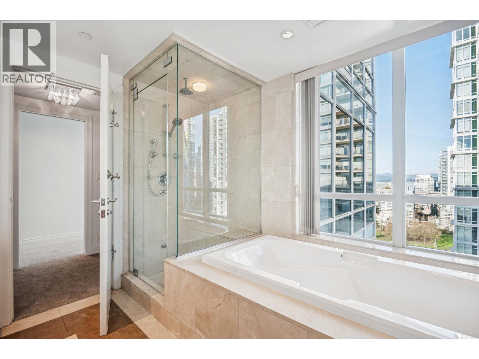 2 Bed, 2 Bath House for Sale in Vancouver – 1903 1515 HOMER MEWS, Vancouver – MLS# R3154607 - Image 19