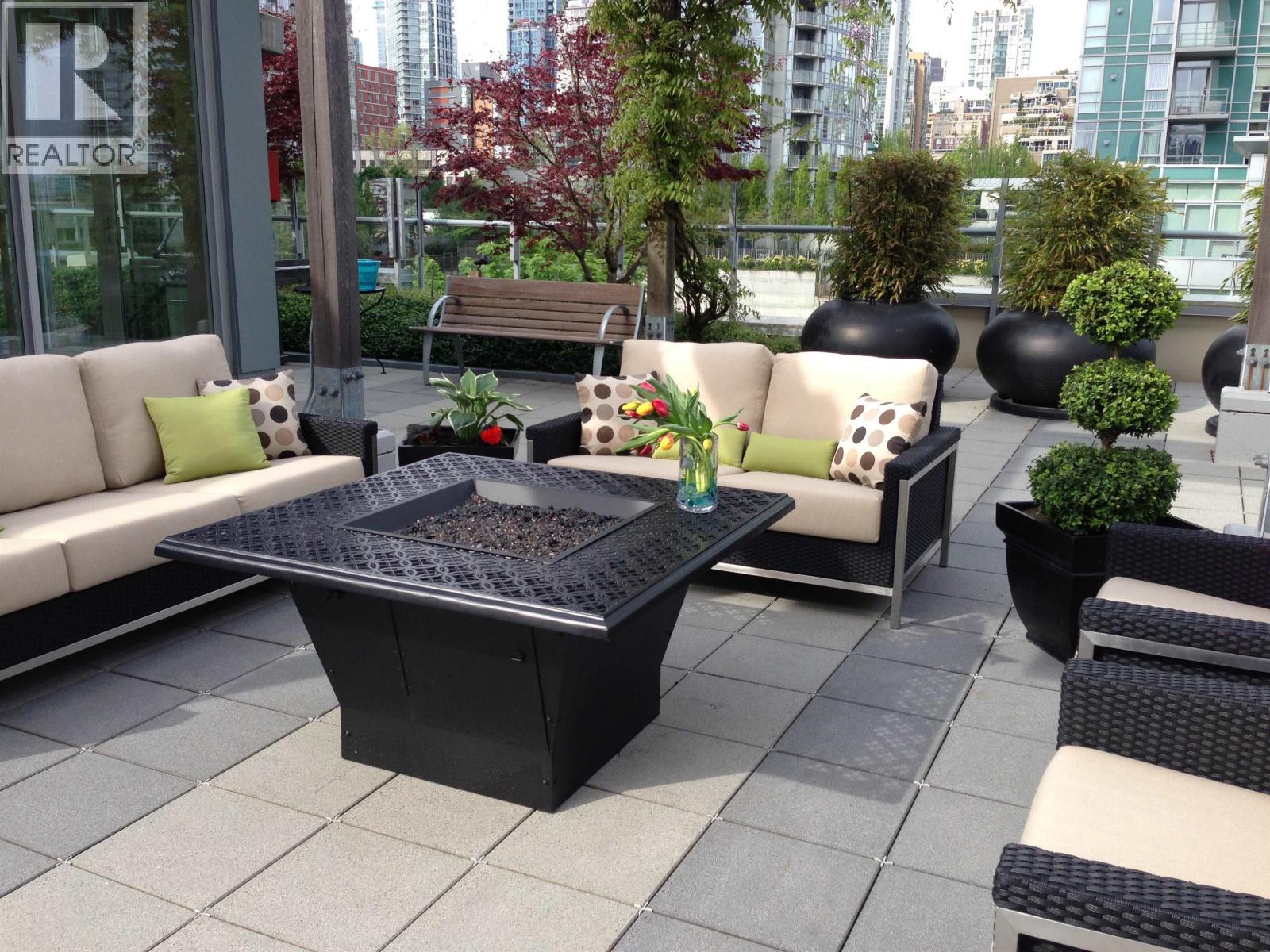 2 Bed, 2 Bath House for Sale in Vancouver – 1903 1515 HOMER MEWS, Vancouver – MLS# R3154607 - Image 29