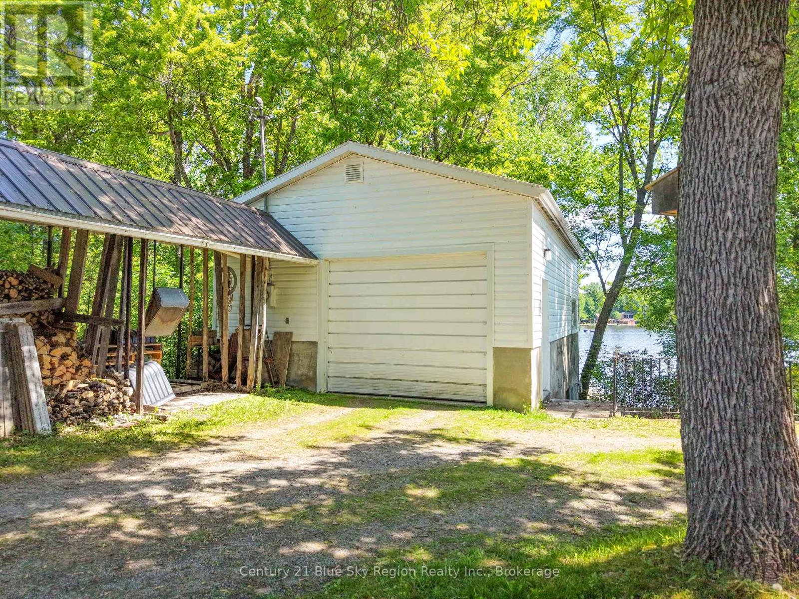 8 GERARD ROAD - Image 28