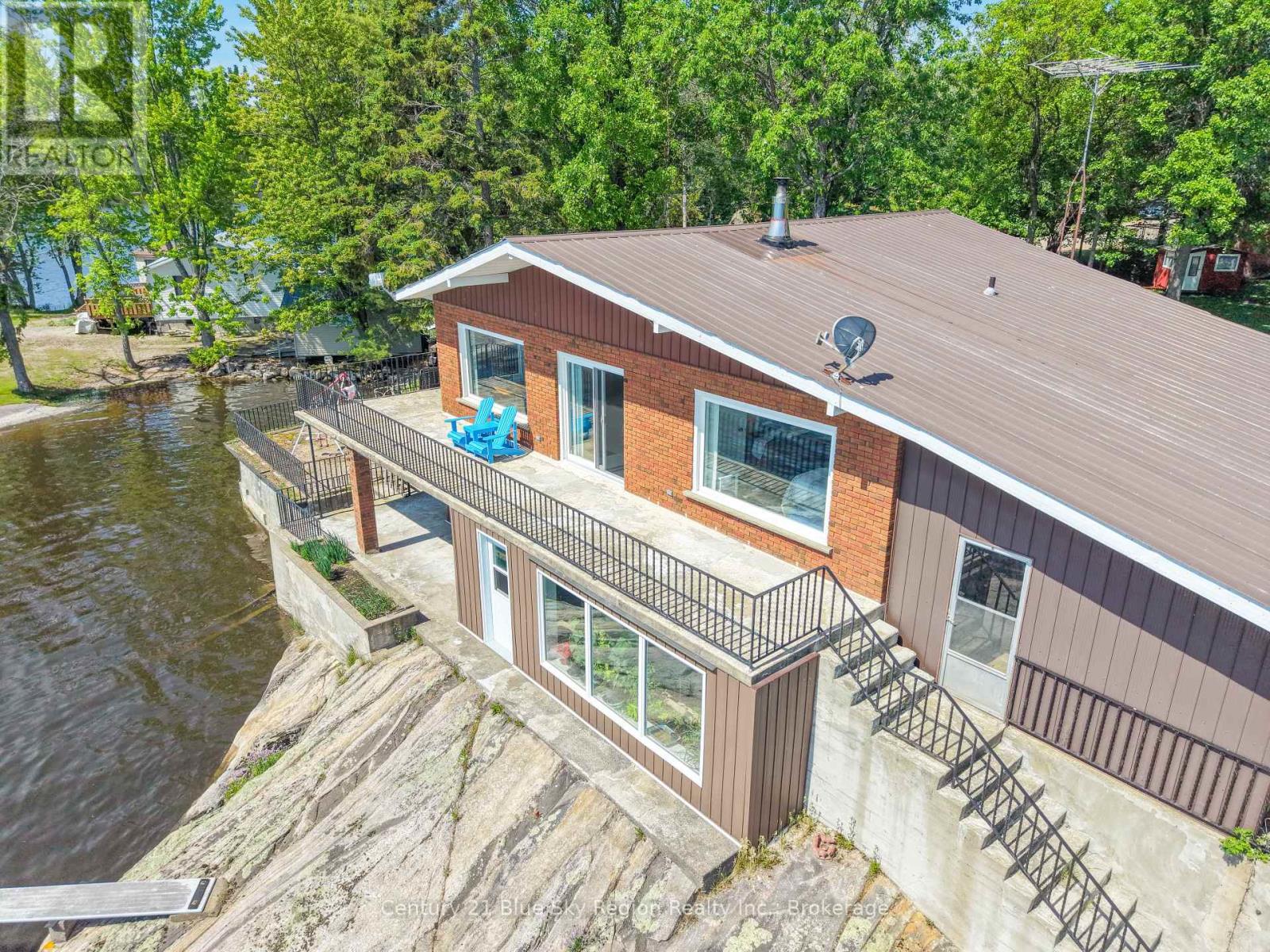 8 GERARD ROAD - Image 40