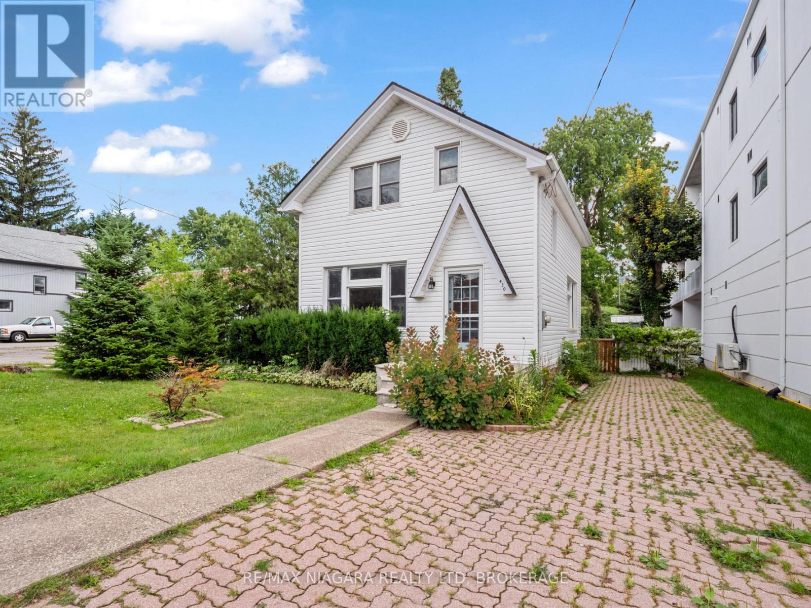 430 RIDGE ROAD N - 2