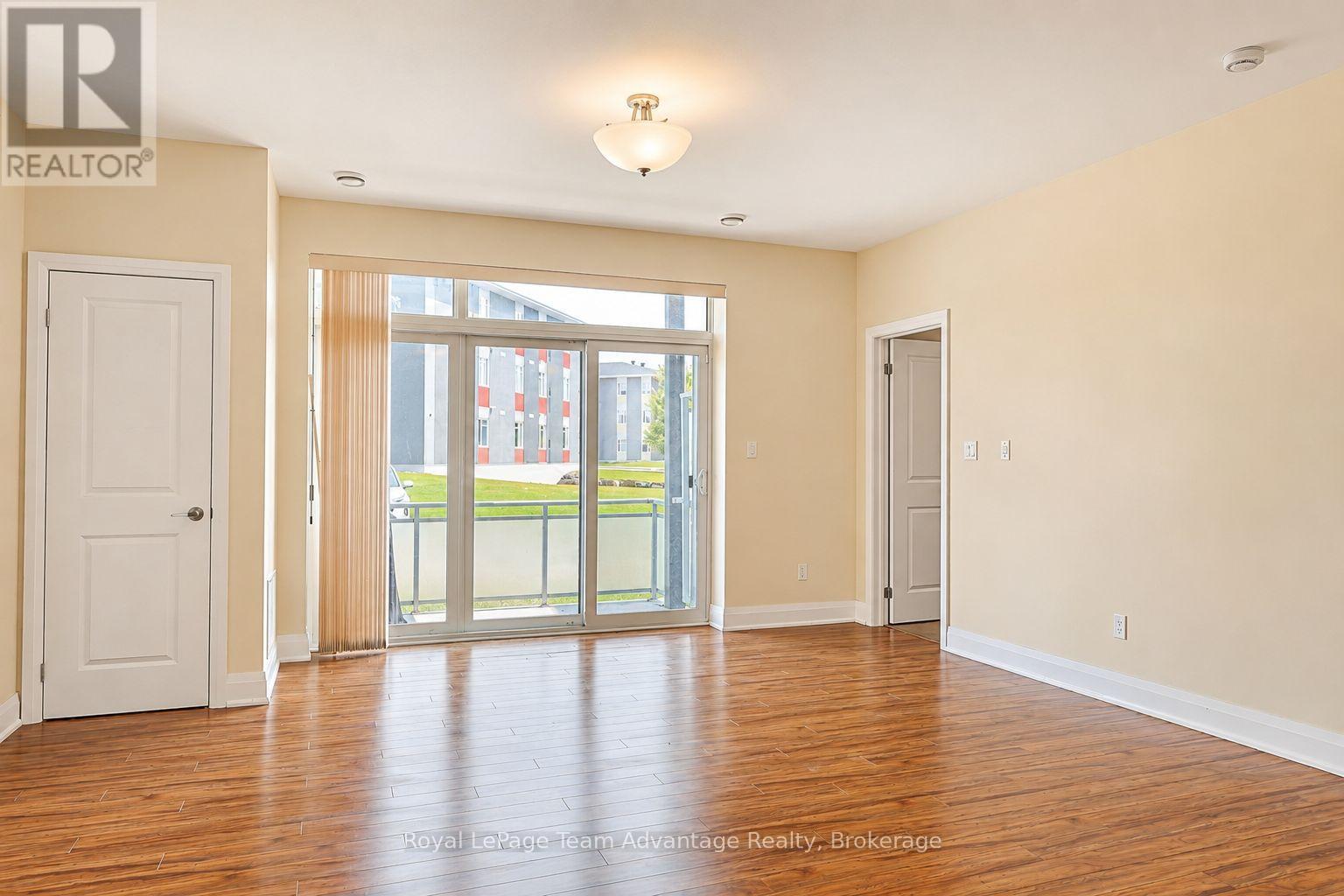 102-20D SILVER BIRCH COURT - Image 7