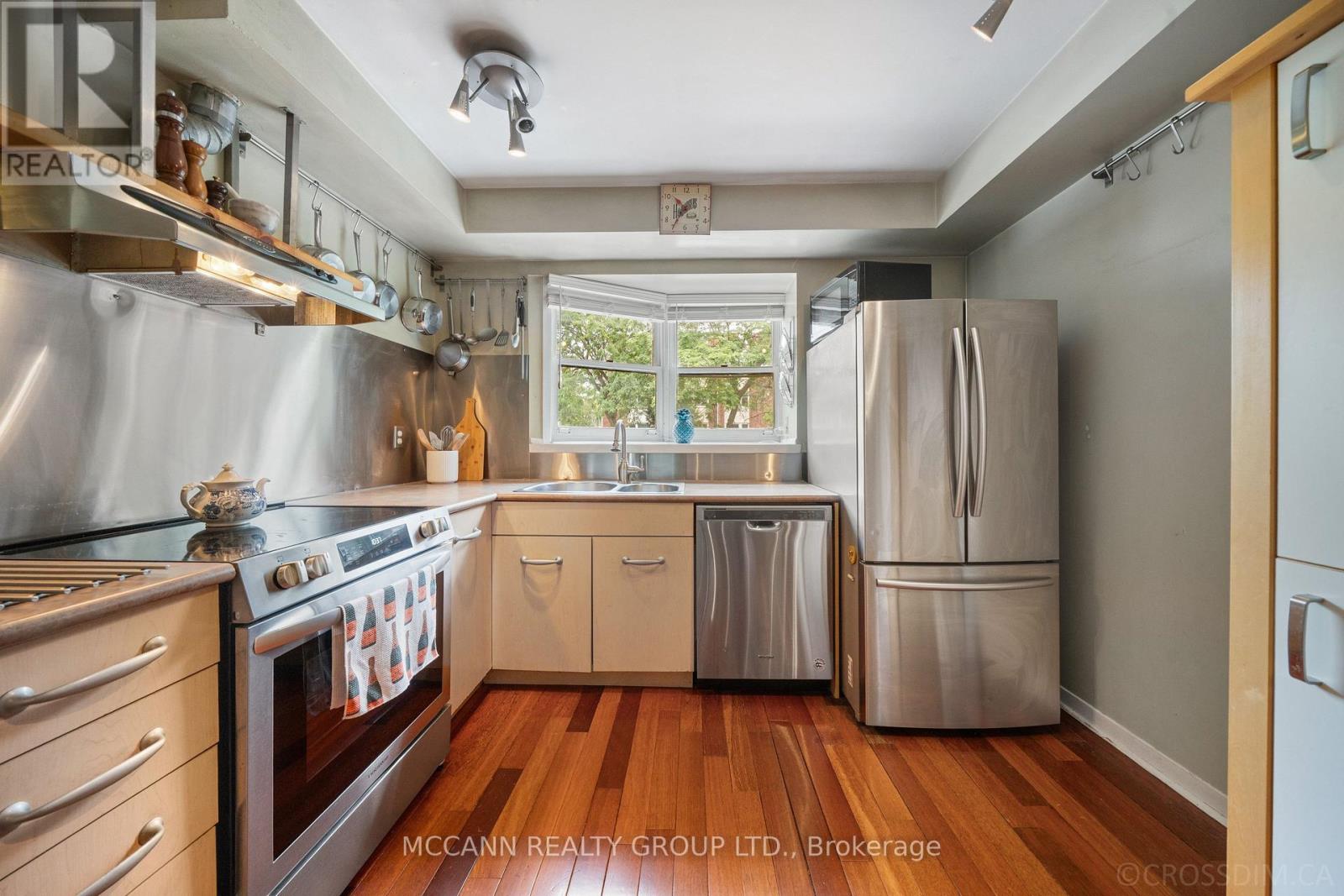 17 SYDENHAM STREET - 16