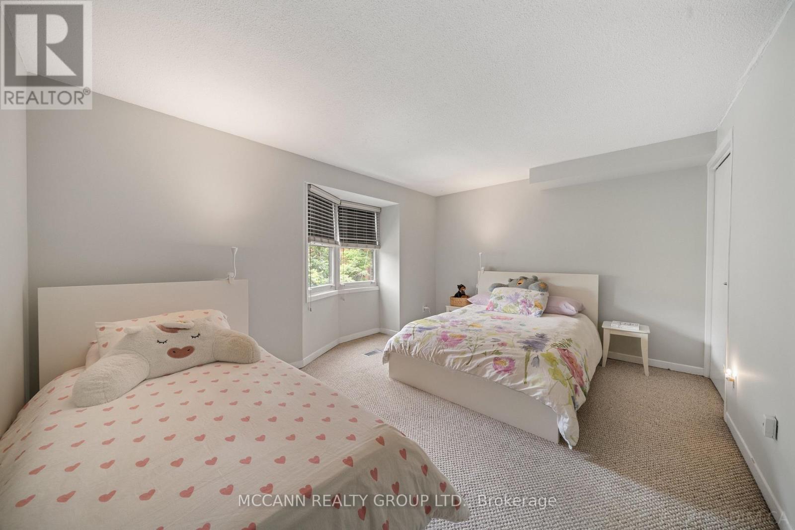 17 SYDENHAM STREET - 18