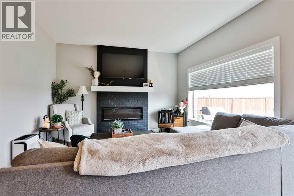 962 Miners Boulevard W - Image 13