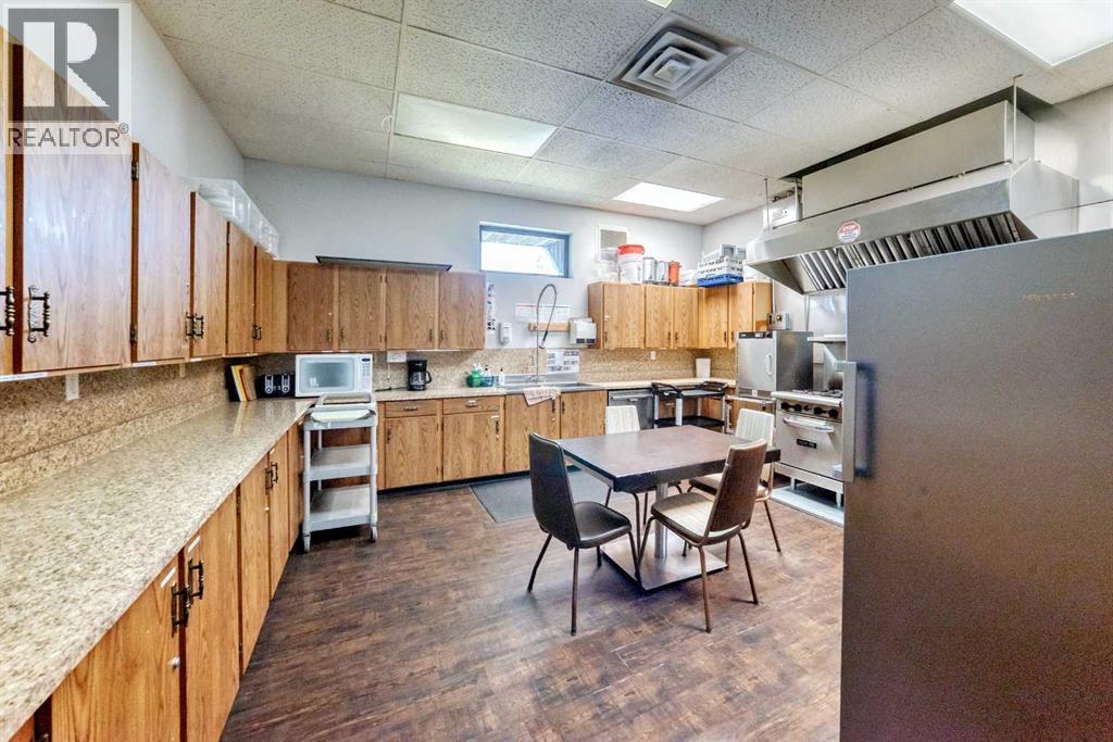 262 Burroughs Circle NE - Image 35