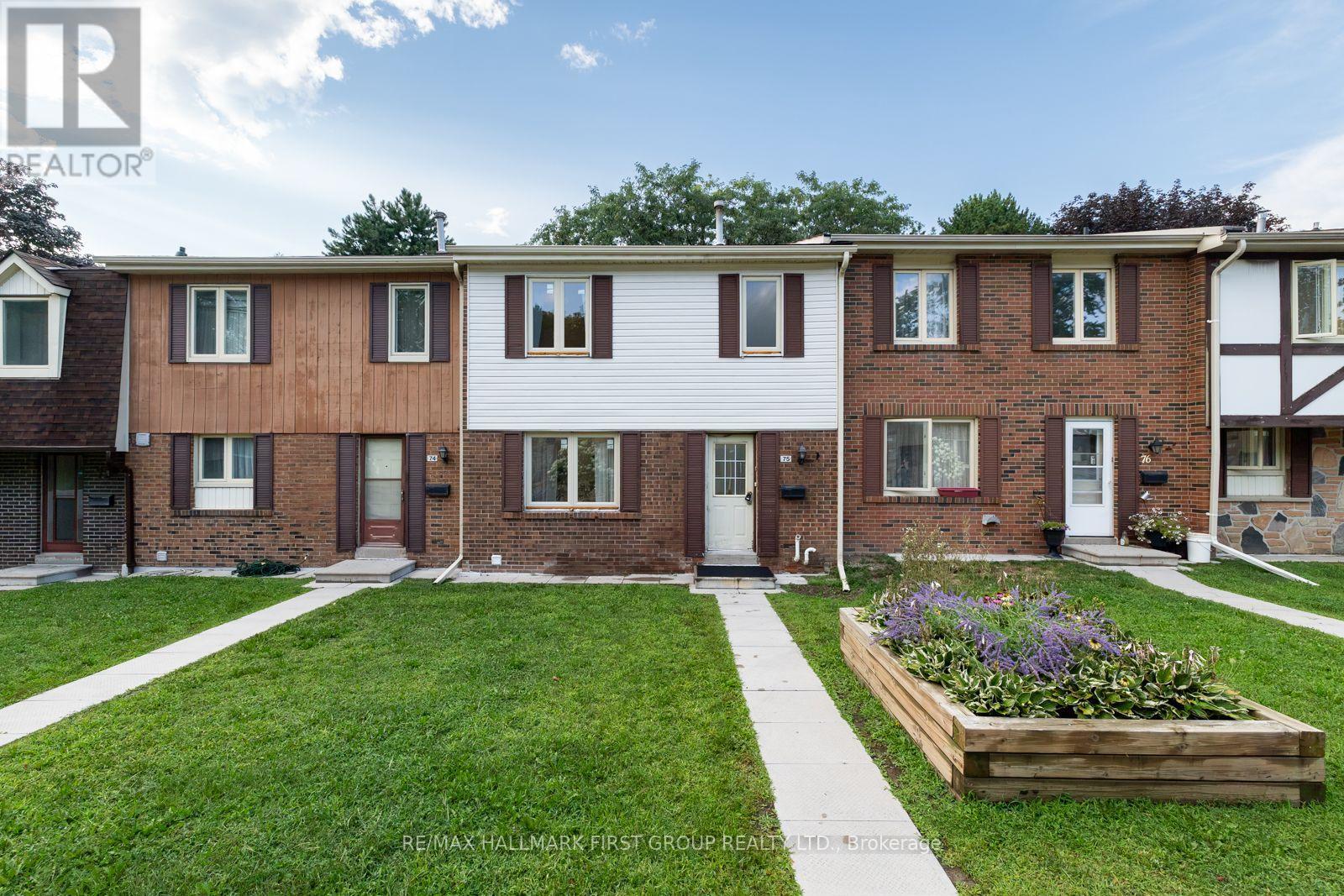 #75 270 TIMBERBANK BOULEVARD - 27