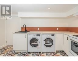 1654 Gerrard Street E, Toronto, ON M4L2A8 Photo 12