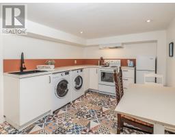 1654 Gerrard Street E, Toronto, ON M4L2A8 Photo 8