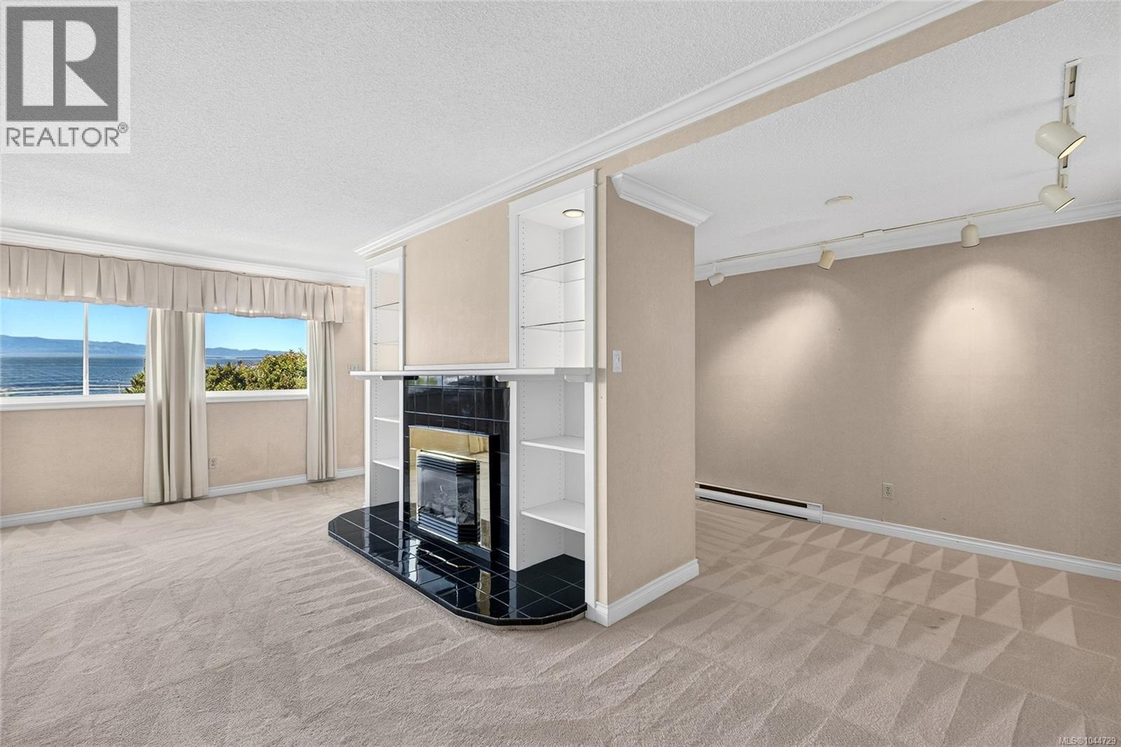 5 416 Dallas Road, Victoria