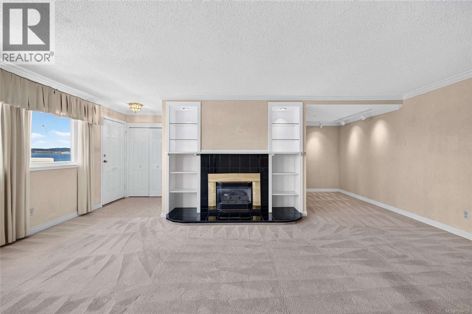 5 416 Dallas Road, Victoria