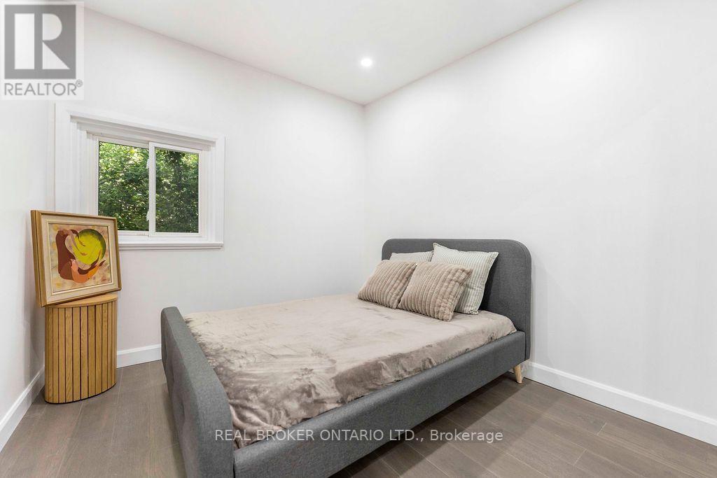 1412 SEAVIEW DRIVE - 17