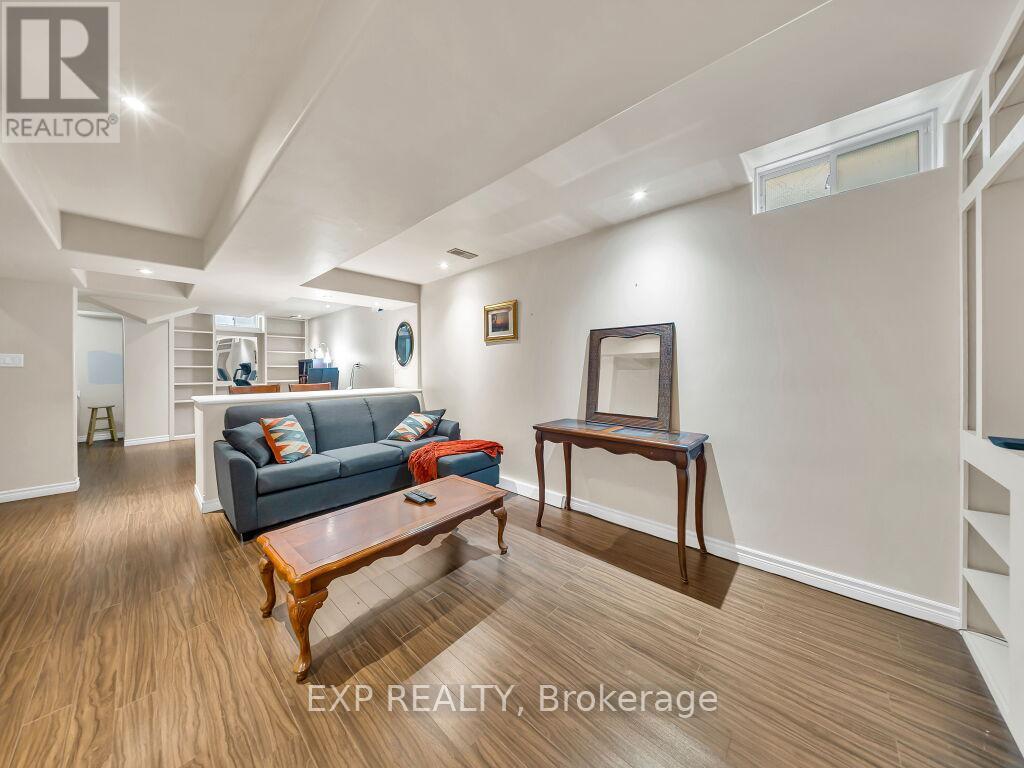 134 DELLS CRESCENT - 27