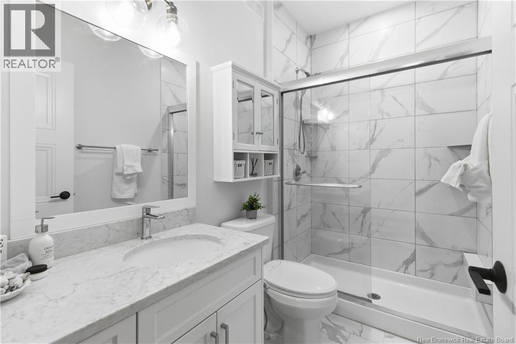 607 Royal Oaks Boulevard - 26