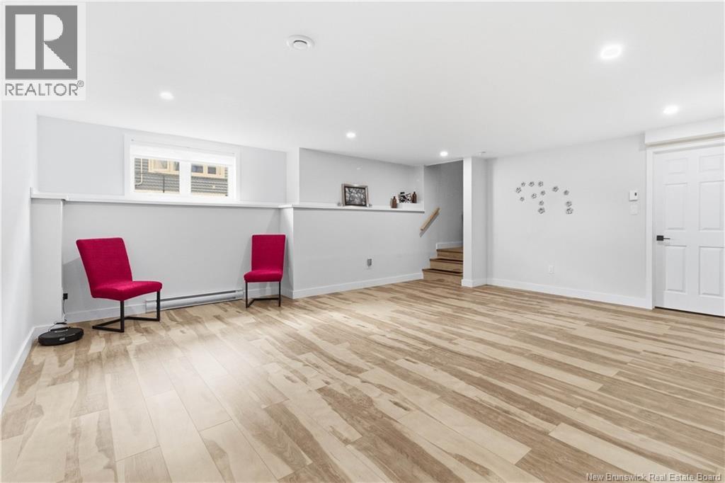 607 Royal Oaks Boulevard - 28