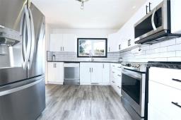 Recreation room - 122 Vista Avenue, Winnipeg, MB R2M4Y4 Photo 8