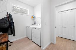 107 Snowy Owl Crescent, Winnipeg, MB R3X0V2 Photo 18