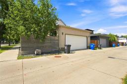 398 Beaverbrook Street, Winnipeg, MB R3N2C6 Photo 50